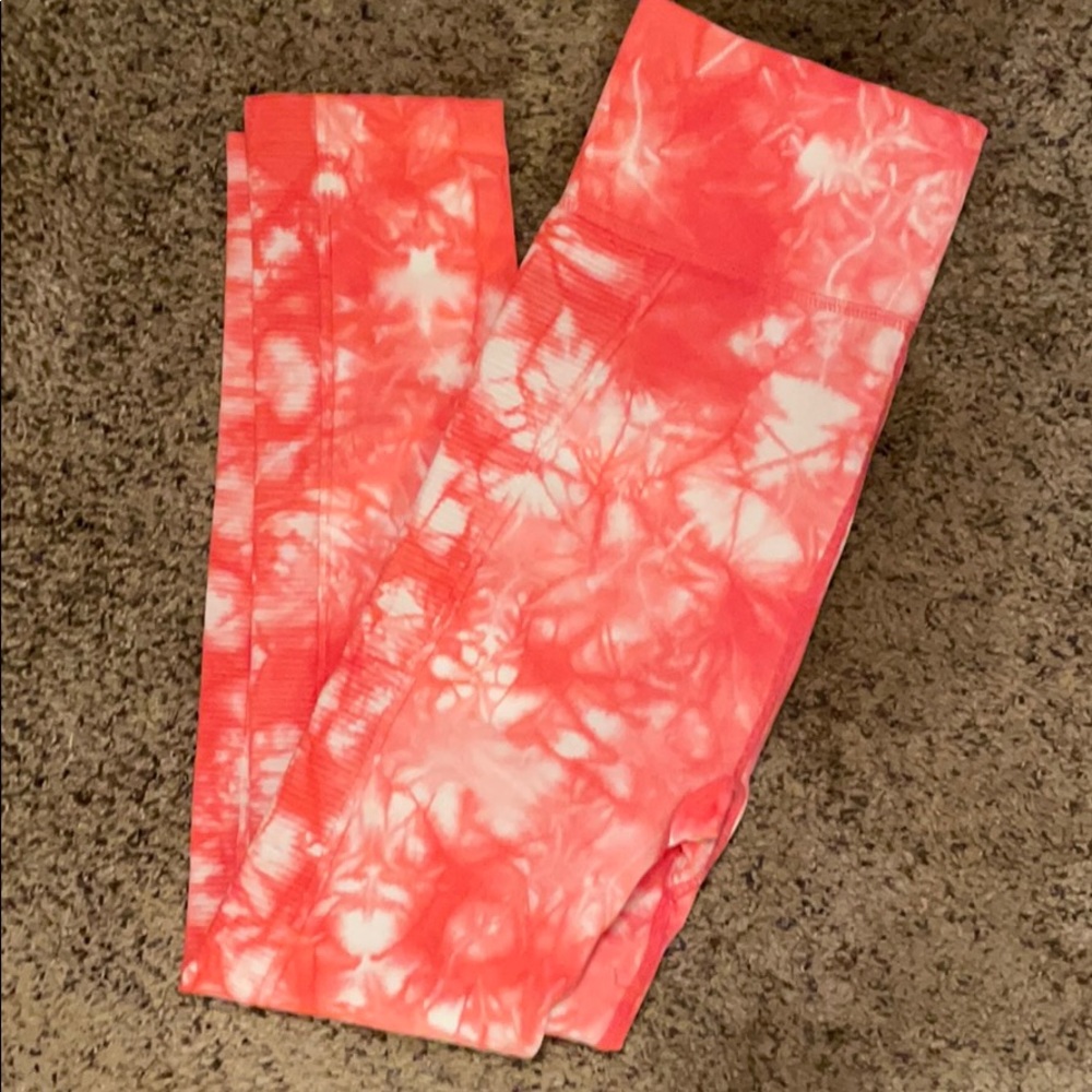 NWOT tie dye athletic leggings